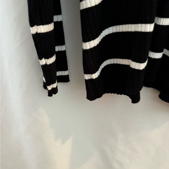 Lane Bryant Sweater Black And White 22/24 - Picture 5 of 7